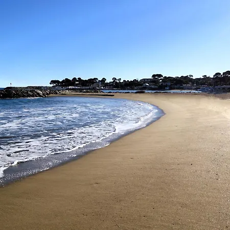 Gisele By Interhome Saint Aygulf