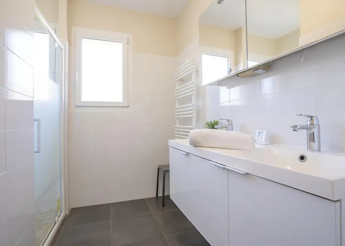 Gisele By Interhome Semesterbostad