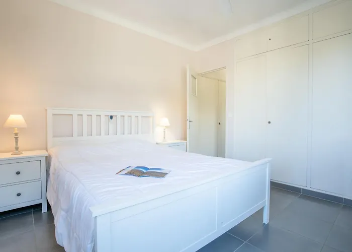 Semesterbostad Gisele By Interhome